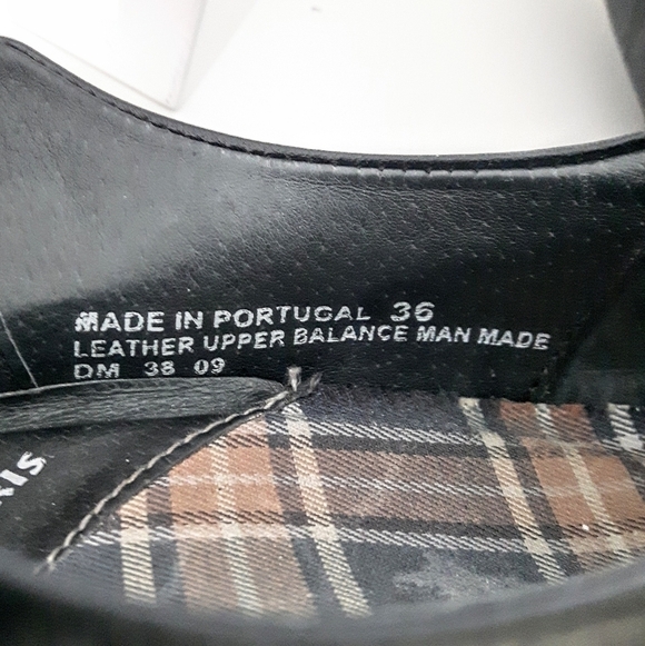 LEATHER Dromedaris Mary Jane Style Shoes. Black Velcro Closure Size 36 (6-6.5) - Picture 4 of 12